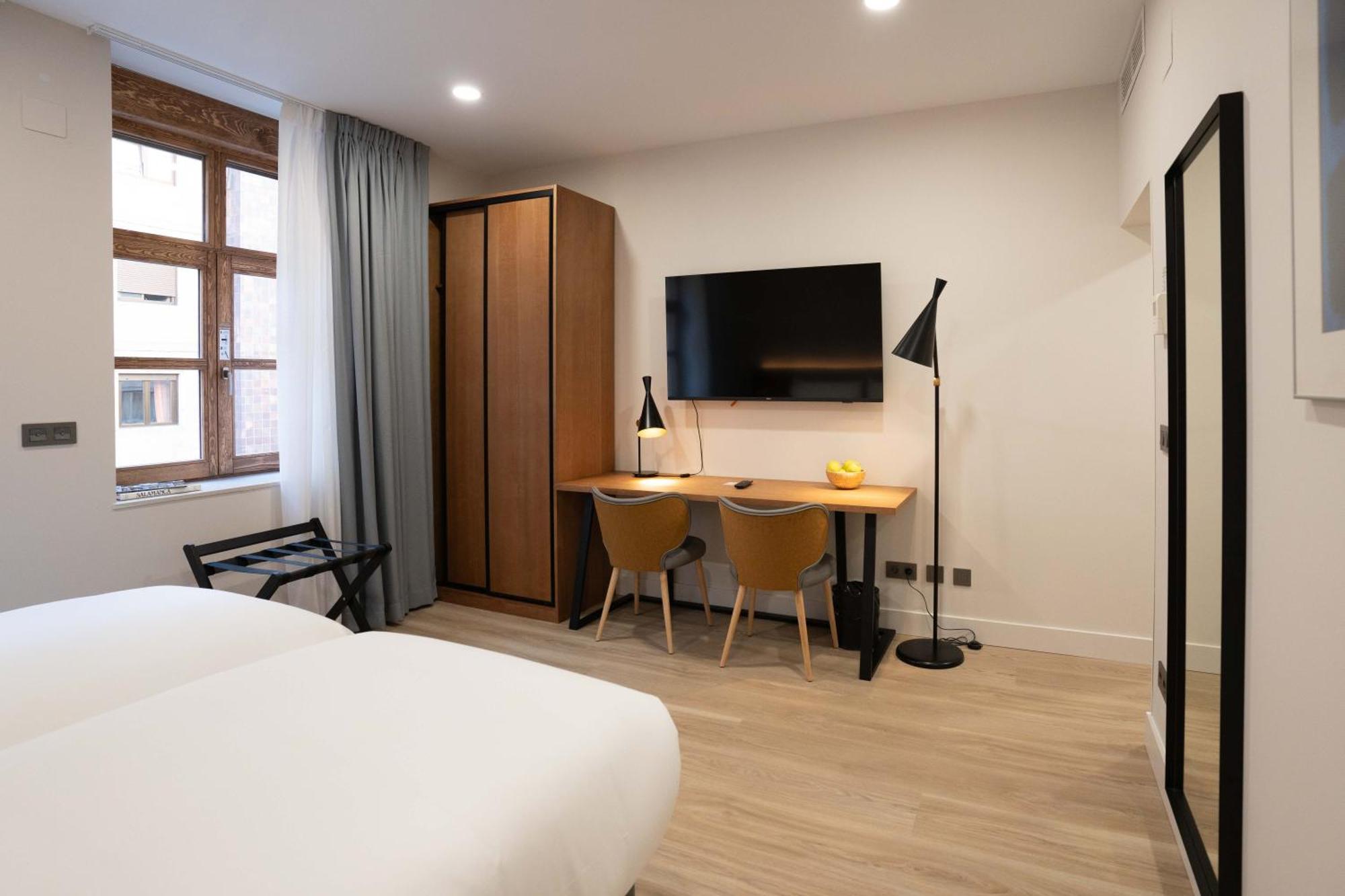 Prisma Suites Salamanca Kültér fotó