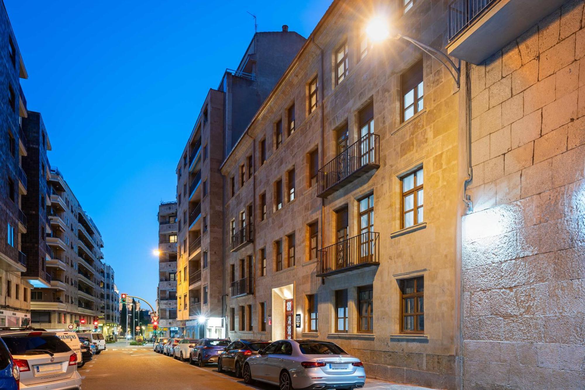 Prisma Suites Salamanca Kültér fotó