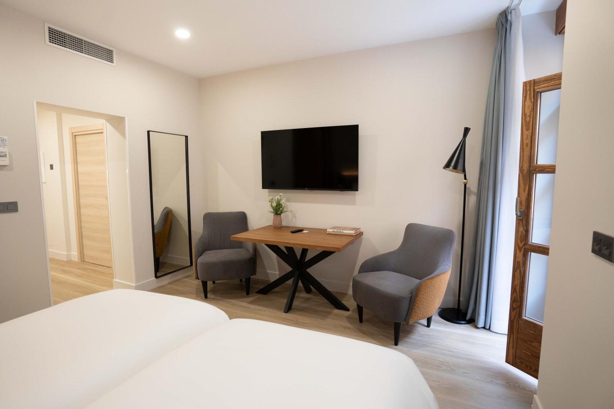 Prisma Suites Salamanca Kültér fotó