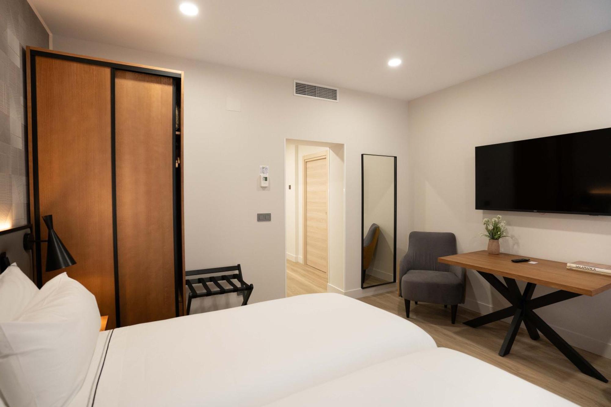 Prisma Suites Salamanca Kültér fotó