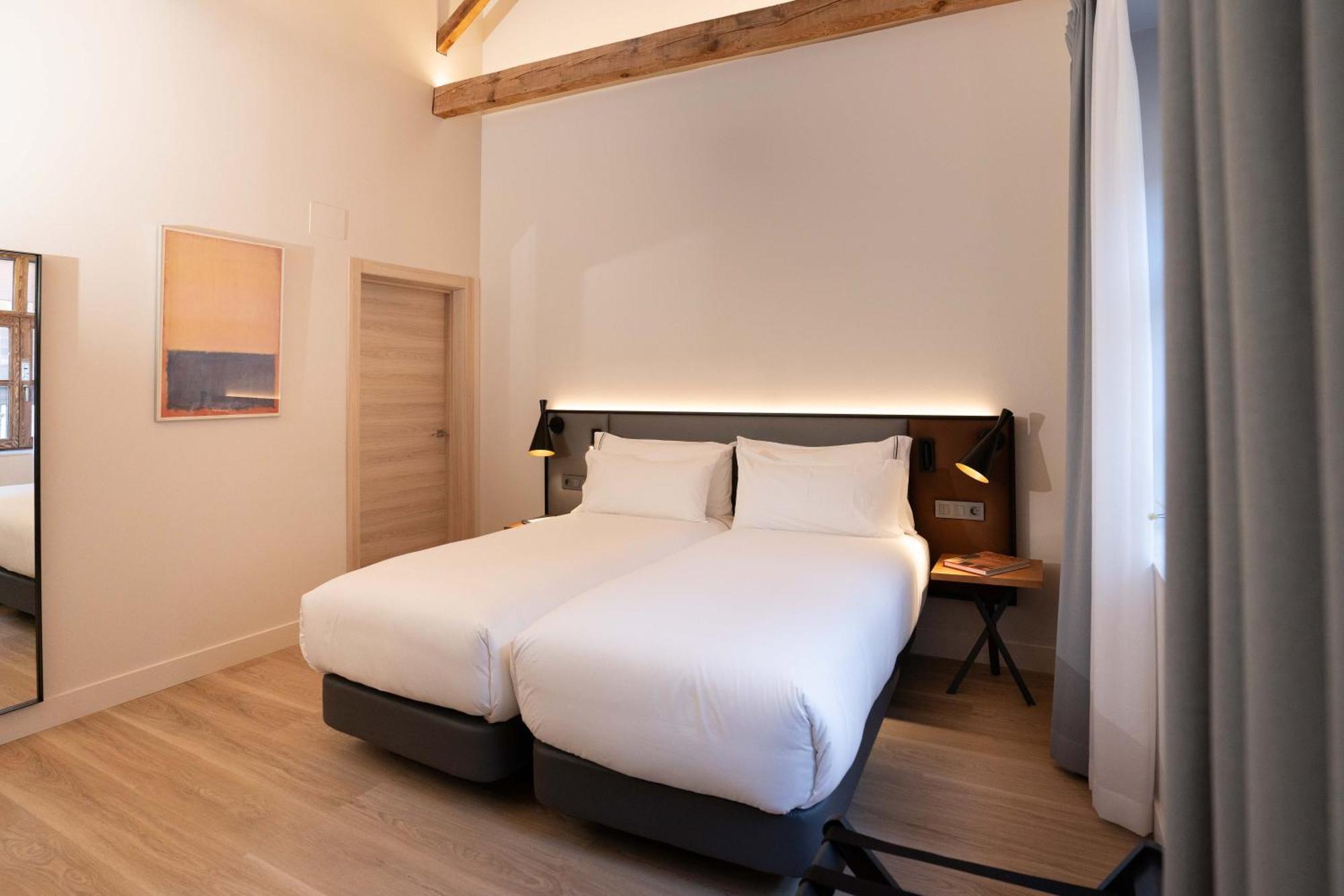 Prisma Suites Salamanca Kültér fotó
